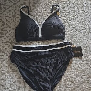 Black Women's Intimates Set